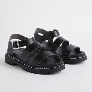 Torrid Lug Sole Sandal - Faux Leather Black - Size 9 WW - NWT